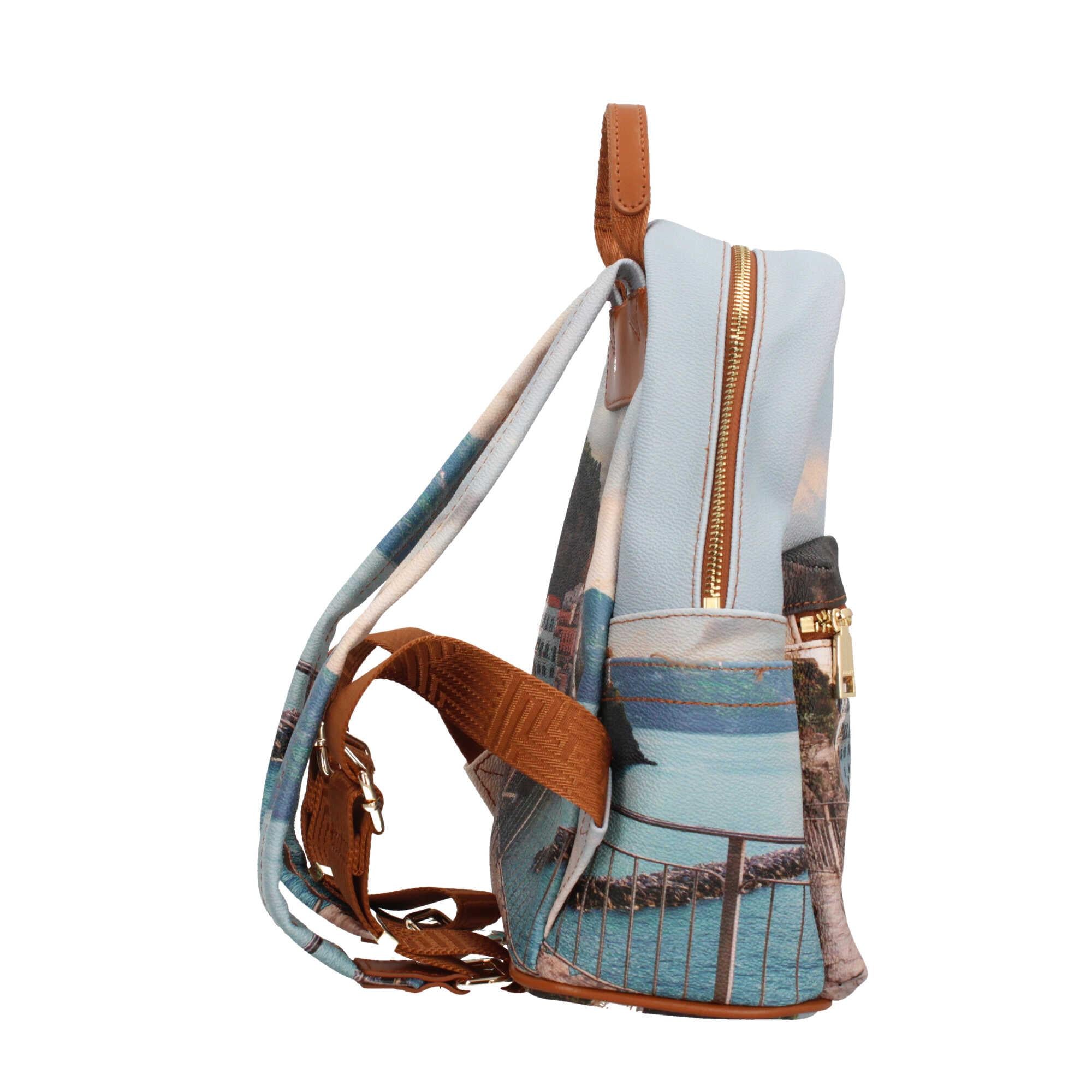 Zaino Y Not dal Design Versatile