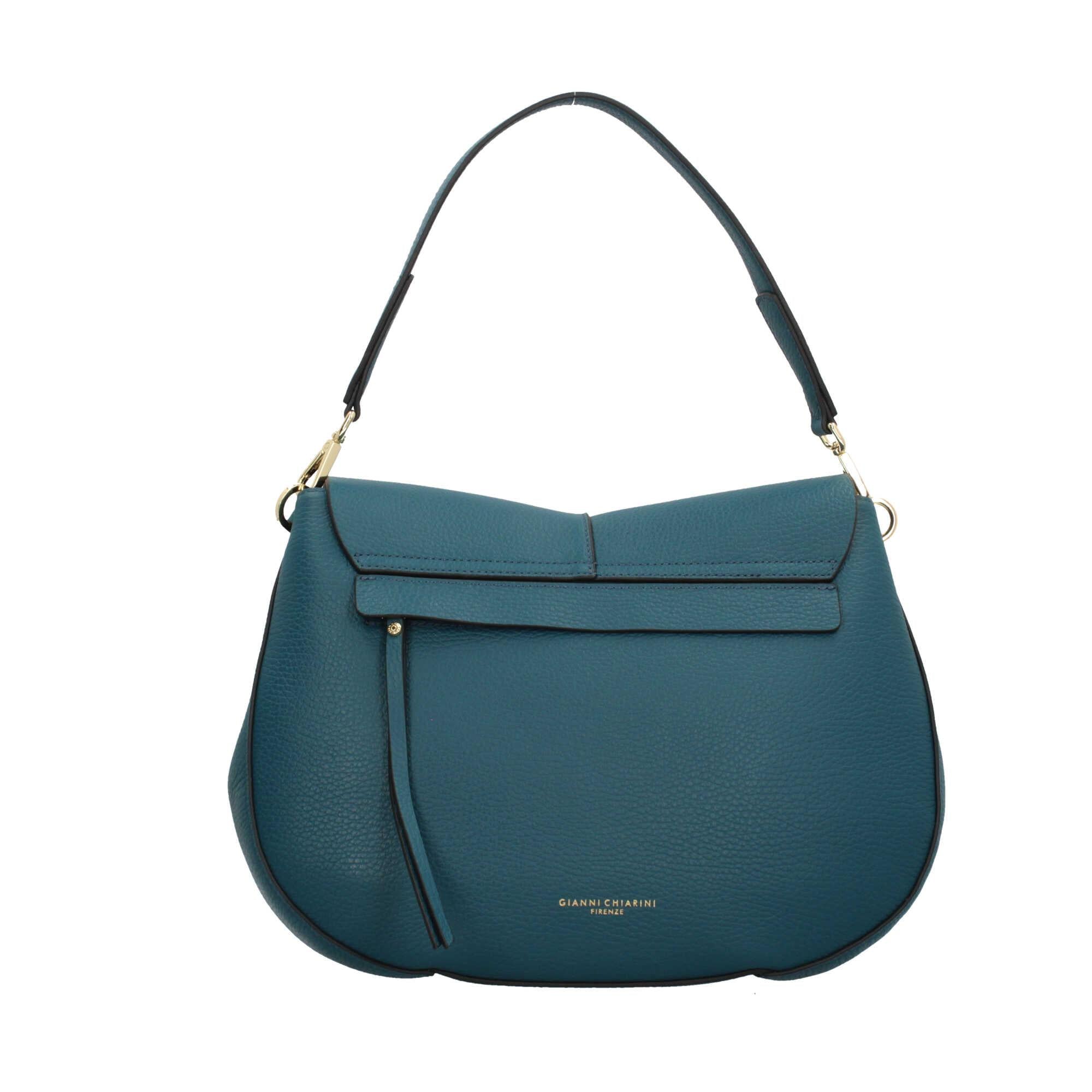 La Shoulder Bag di Gianni Chiarini chiusura con patta
