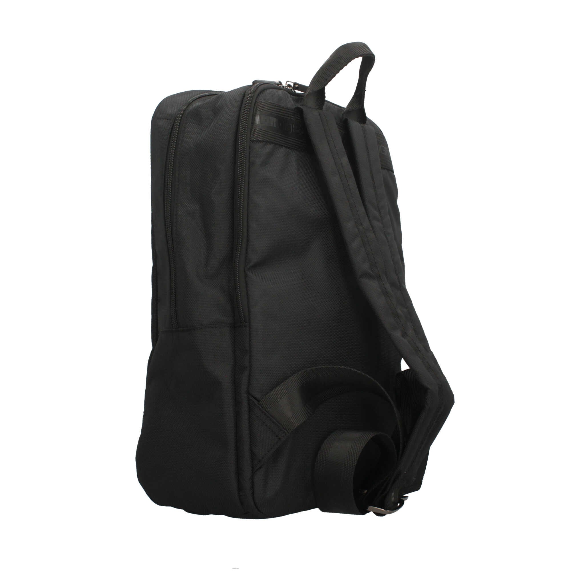 Zaino Momo Design minimalista e funzionale