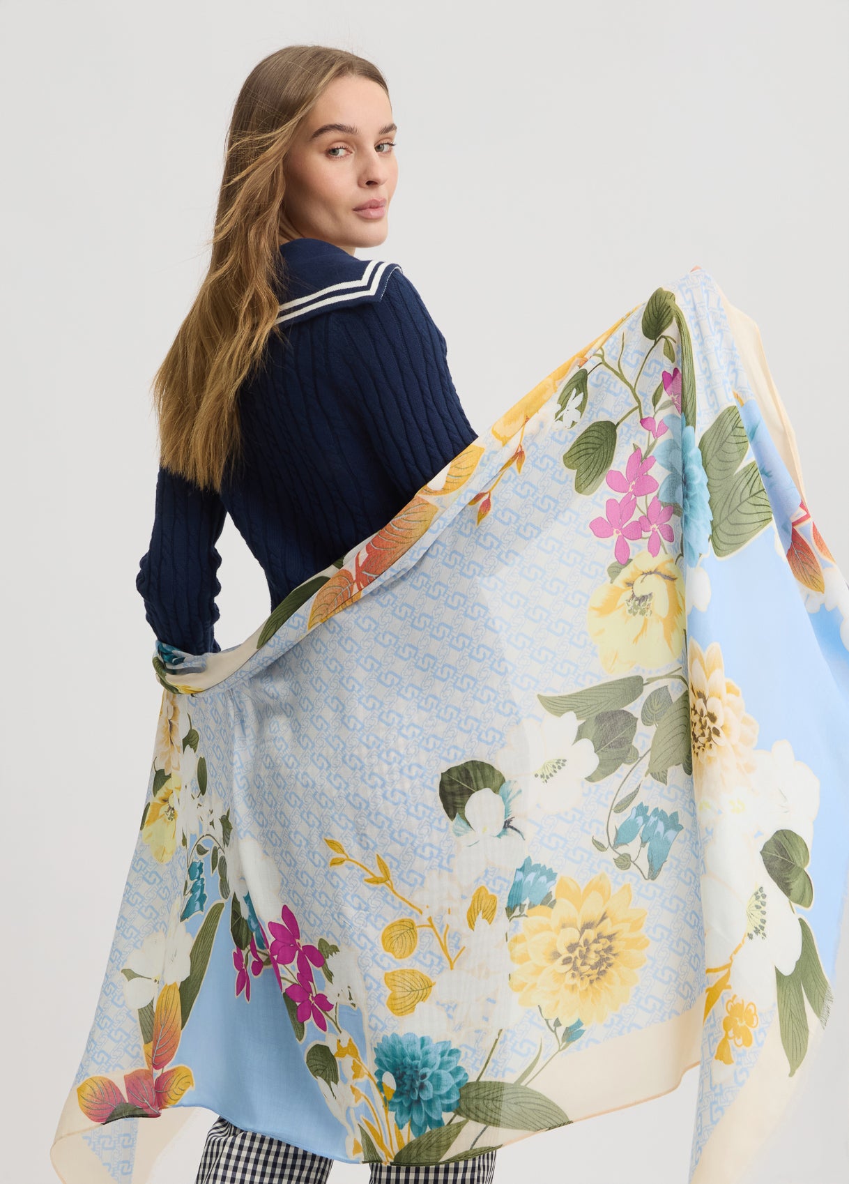 Foulard Donna Liu Jo con Monogram e Dettagli Grafici