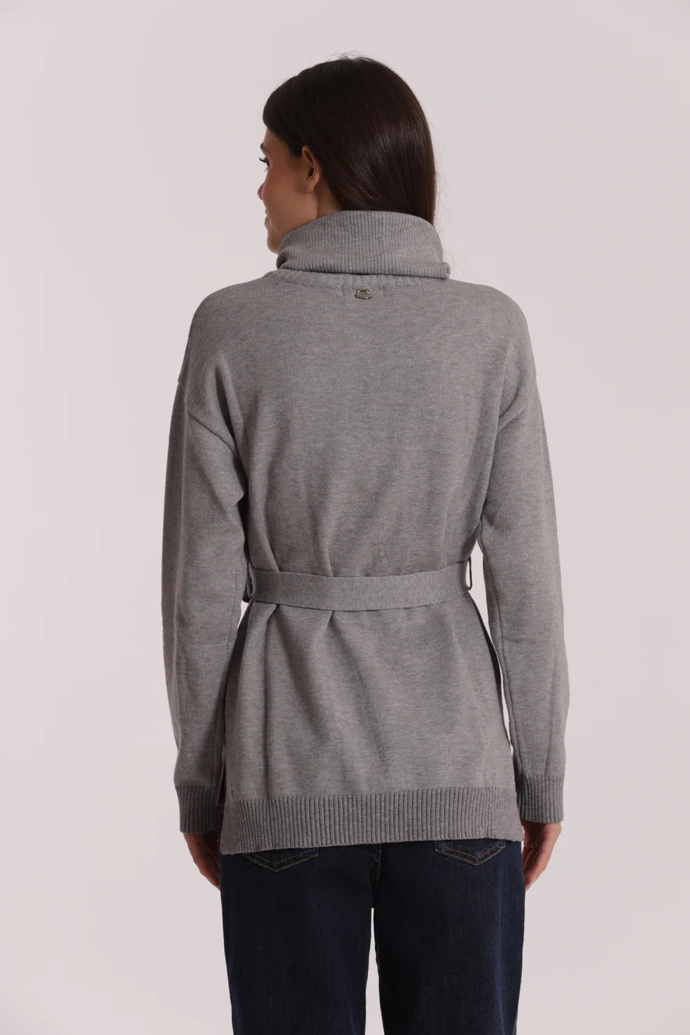 Maglione Mimi Mua a collo alto con cintura in vita