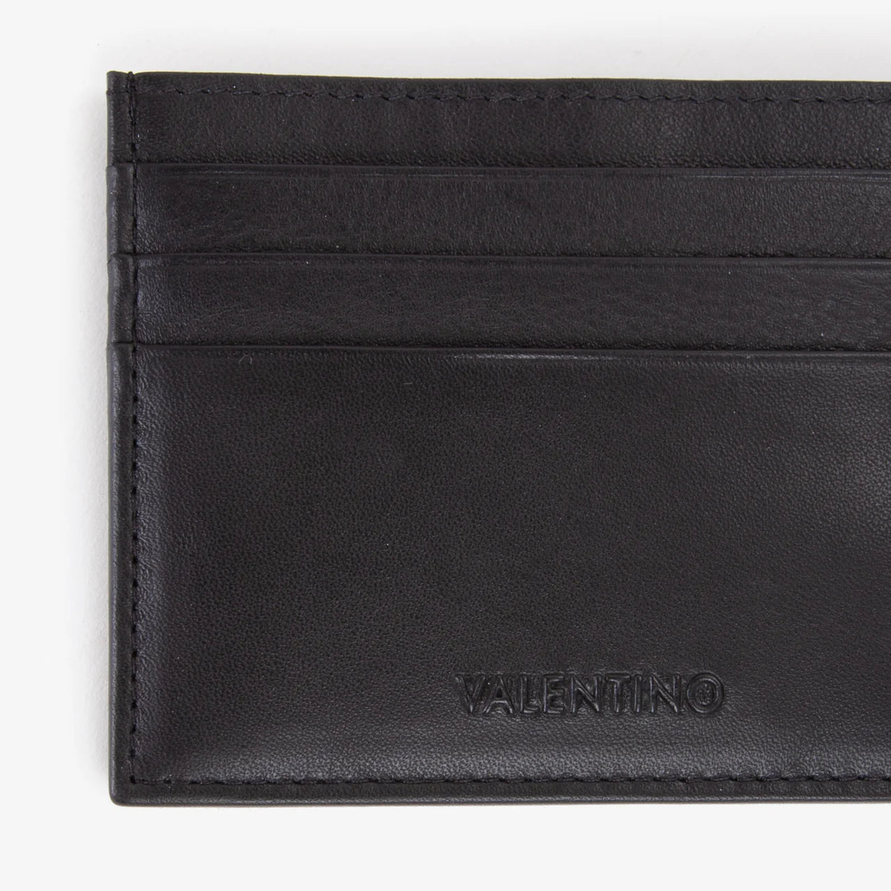 Valentino porta carte di credito elegante con logo inciso Nero TU | Giò Fashion