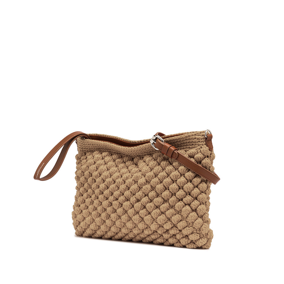 Pouch Gianni Chiarini Bella in tessuto lavorato con tracolla regolabile