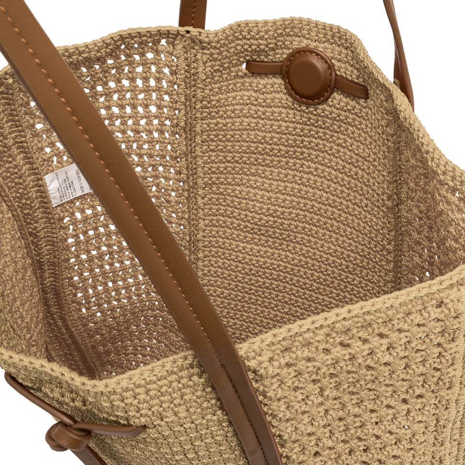 Shopping bag Gianni Chiarini in tessuto uncinetto con design raffinato