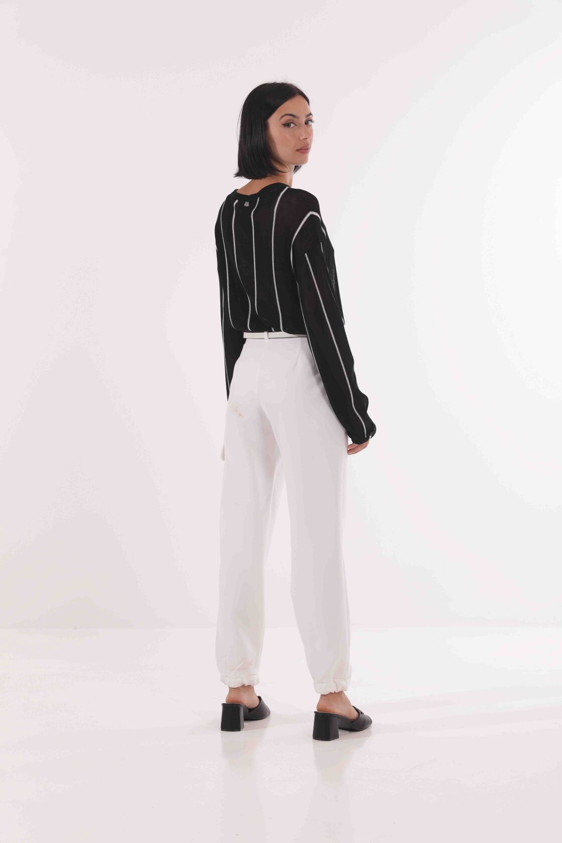 Pantalone Cargo Mimì Muà dal Design Avanguardista