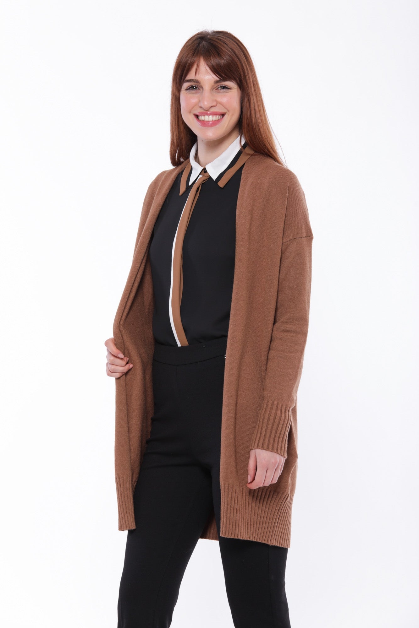 Cardigan lungo Mimi Mua dal design minimal
