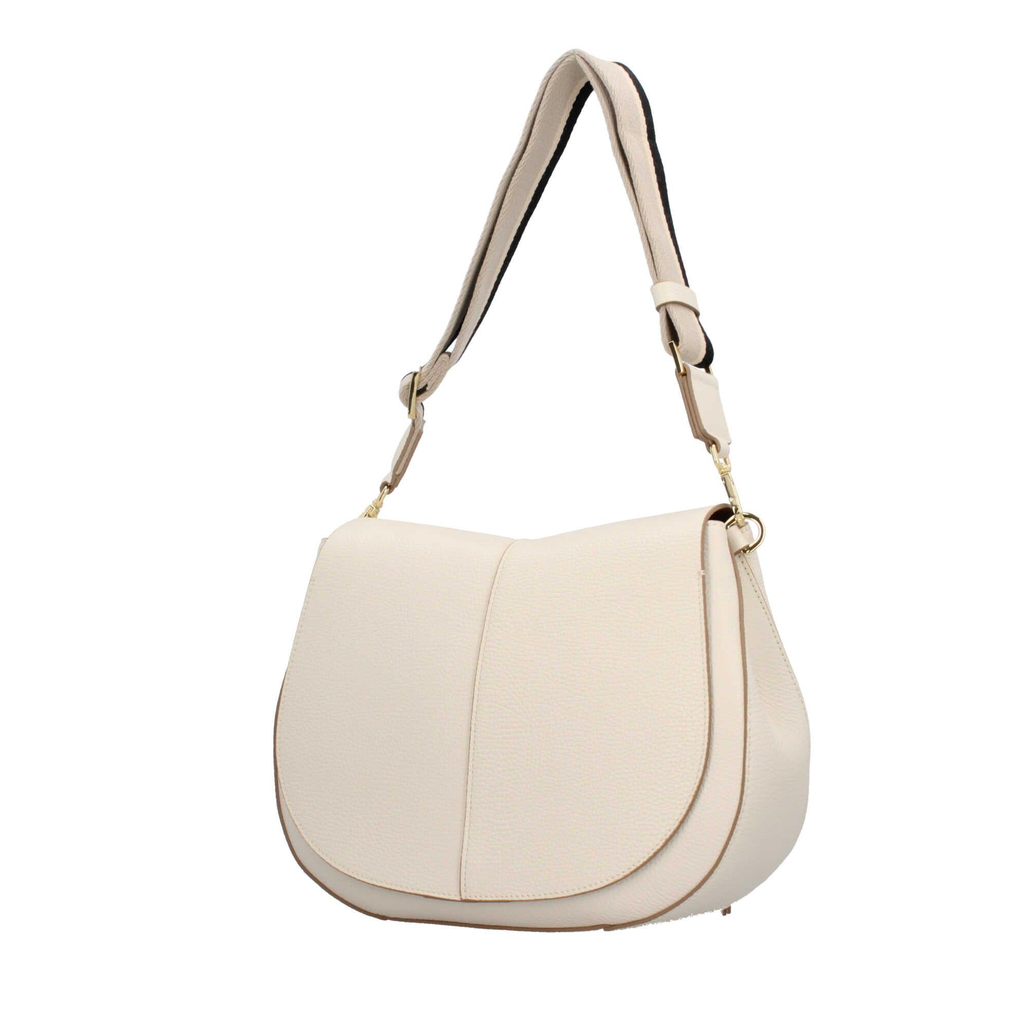 La Shoulder Bag di Gianni Chiarini chiusura con patta