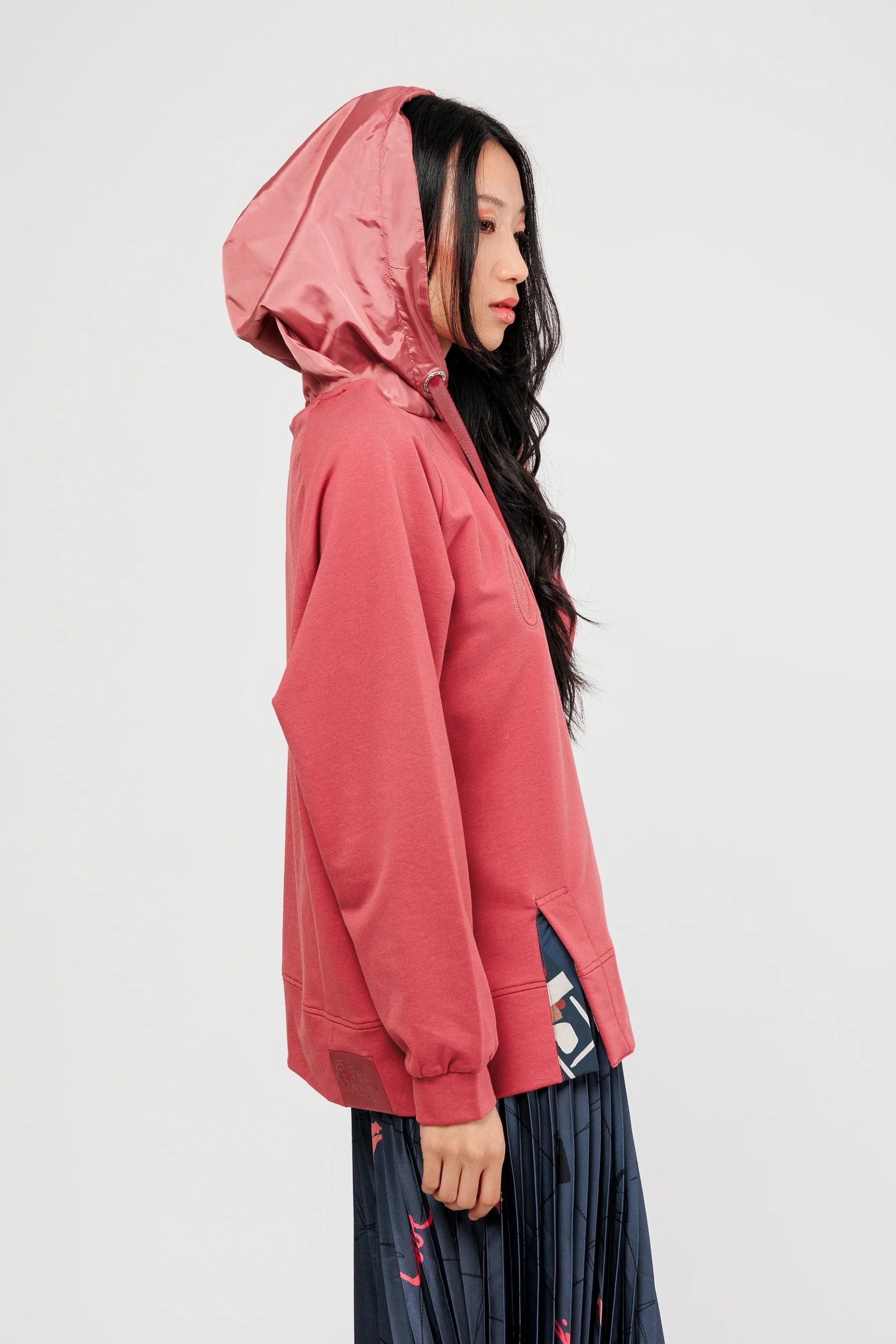 Felpa Anekke donna con cappuccio e logo ricamato