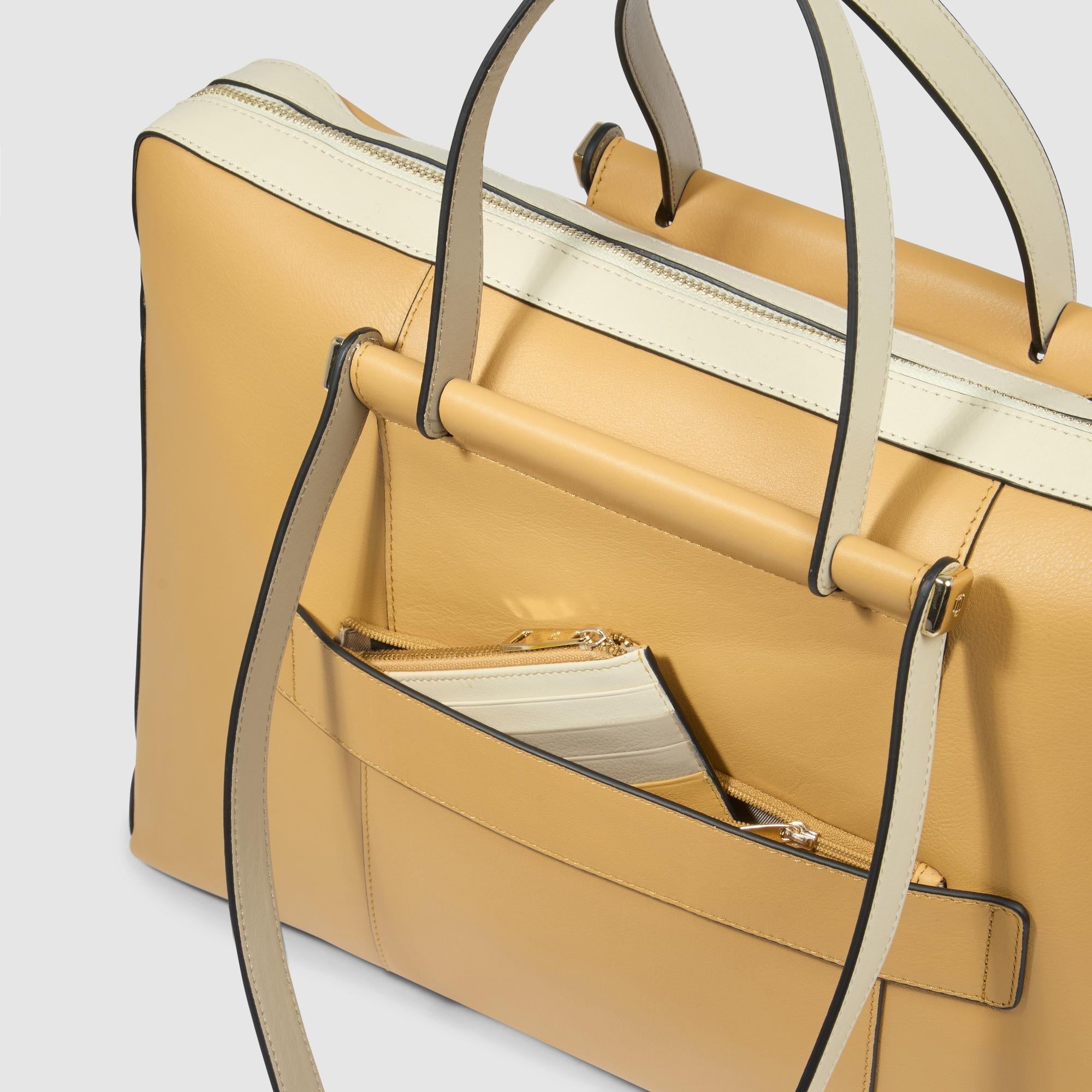 Cartella Piquadro 2 Manici porta Computer in Pelle