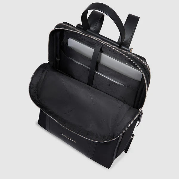 Piquadro zaino espandibile porta PC 15.6" in pelle con protezione antiurto e RFID