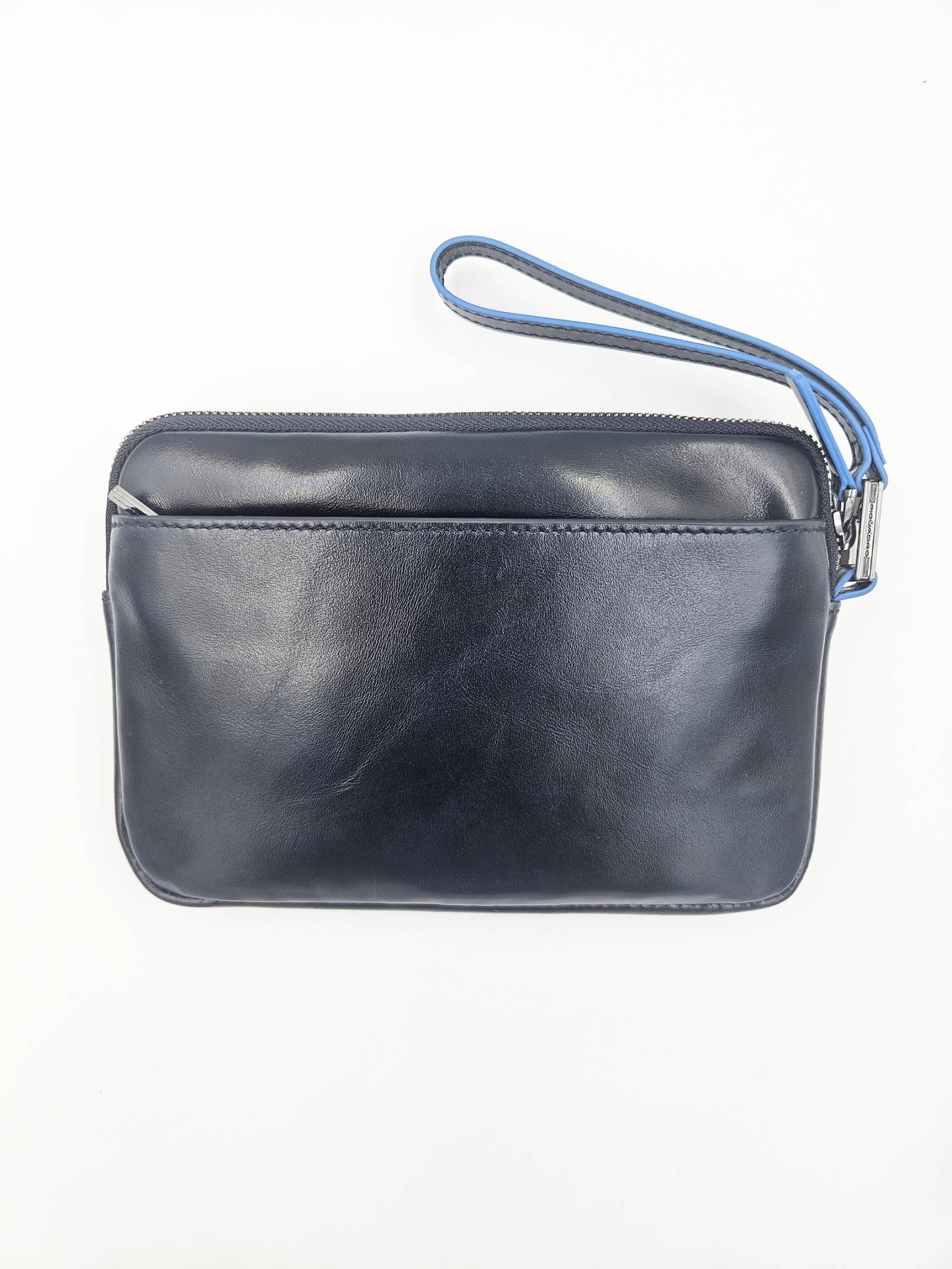 Piquadro beauty case in pelle con manico laterale e dettagli a contrasto