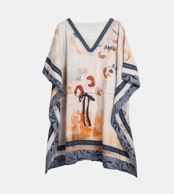 Kaftano corto Anekke con stampa delicata e dettagli regolabili