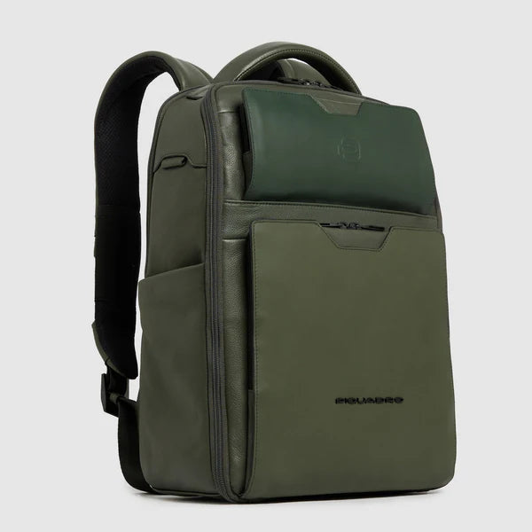 Zaino porta PC 15,6 Piquadro in pelle con comparto viaggio e tasche organizzate VERDE TU | Giò Fashion