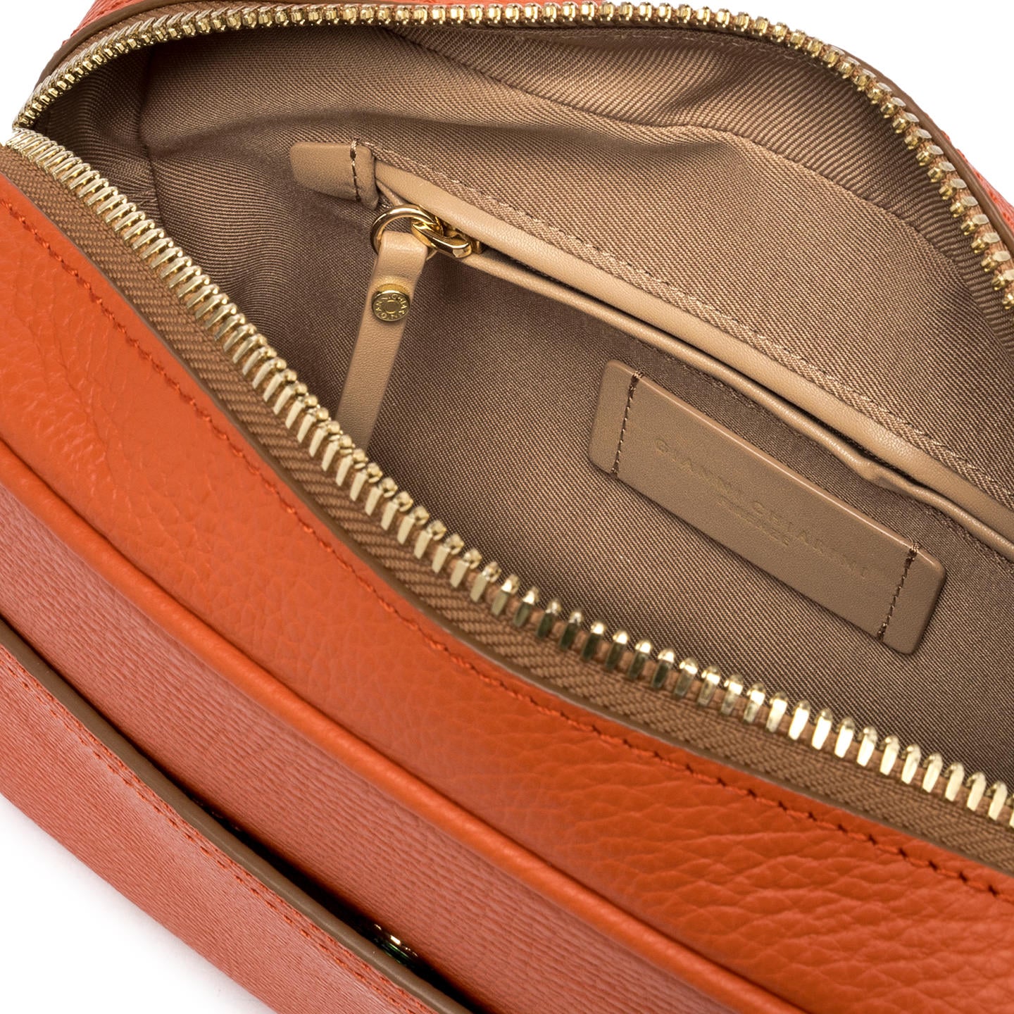 Gianni Chiarini Nina borsa a tracolla in pelle martellata con tasca frontale