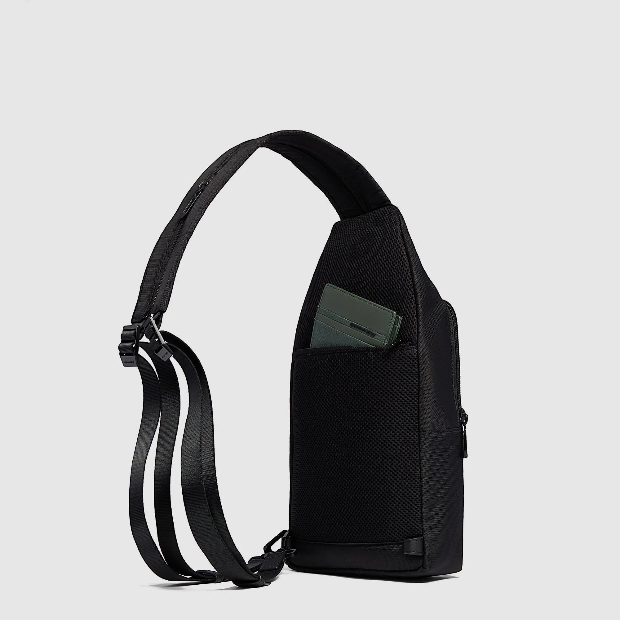 Monospalla Piquadro in pelle e tessuto porta iPad mini