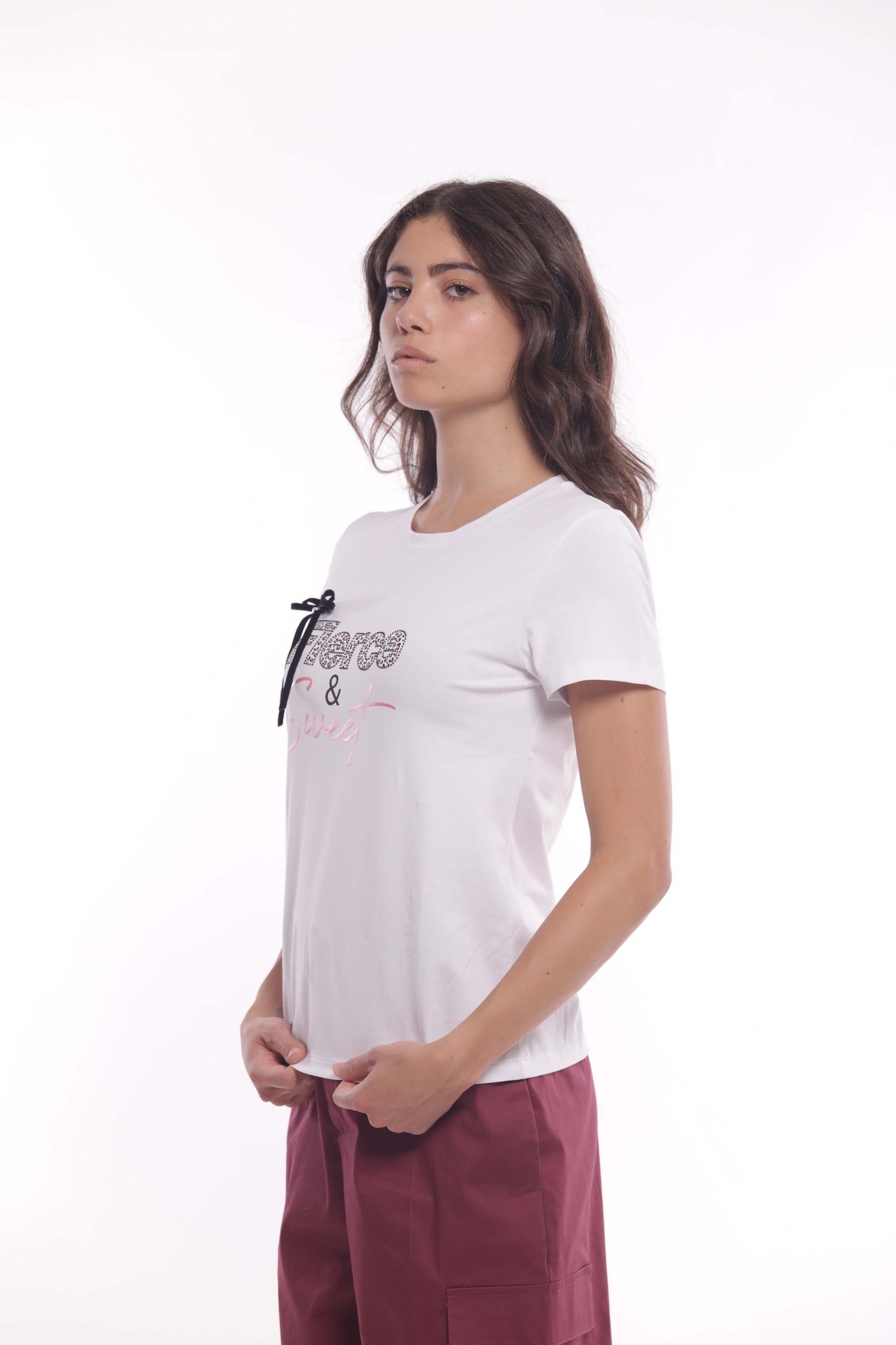 Minimua T-shirt Fierce & Sweet con Fiocco e Strass Bianco S | Giò Fashion