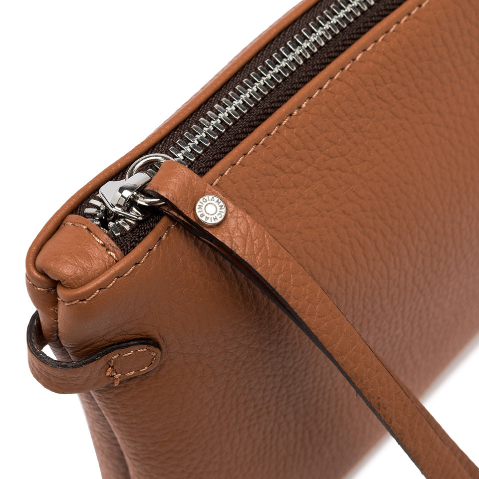 Borsa a tracolla Gianni Chiarini in pelle liscia con linea essenziale