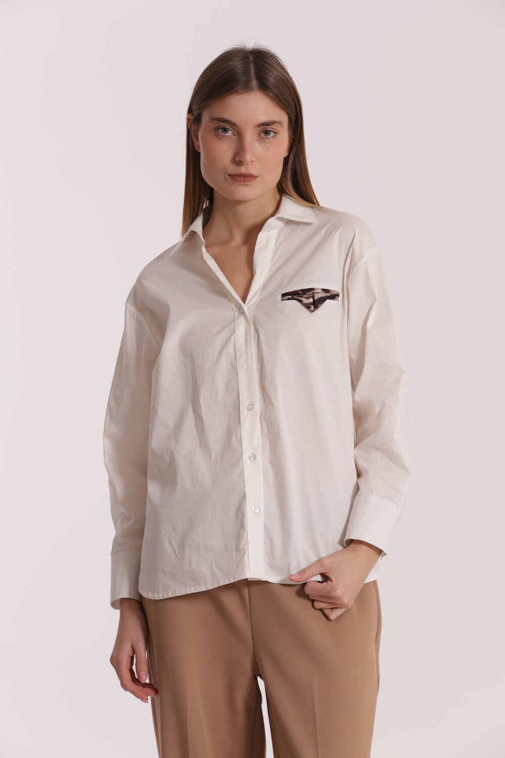 Camicia donna elegante con dettaglio taschino decorato PANNA XL | Giò Fashion