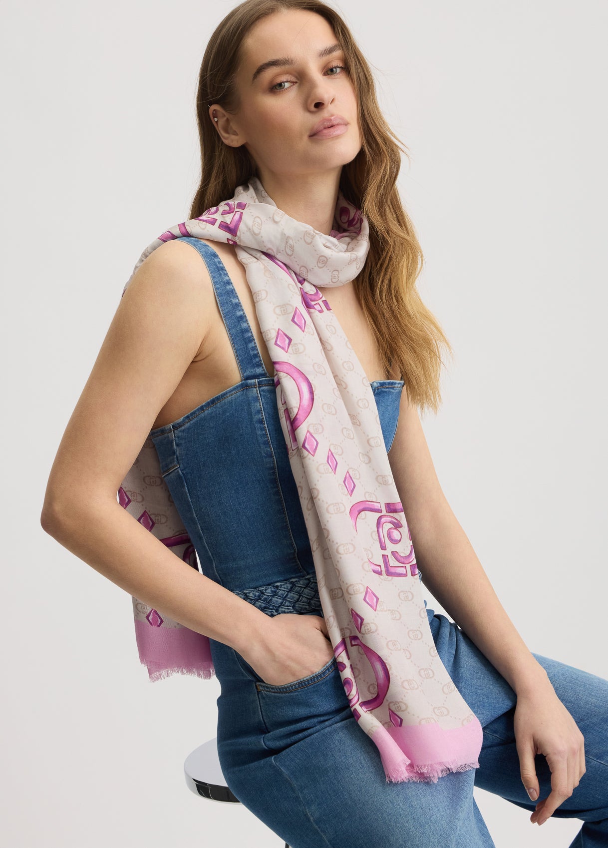 Foulard Donna Liu Jo con Monogram e Dettagli Grafici