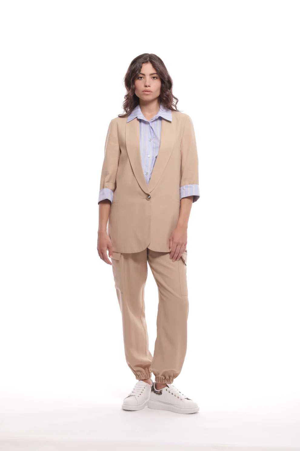 Pantalone jogger con tasche laterali e fondo elasticizzato Beige S | Giò Fashion