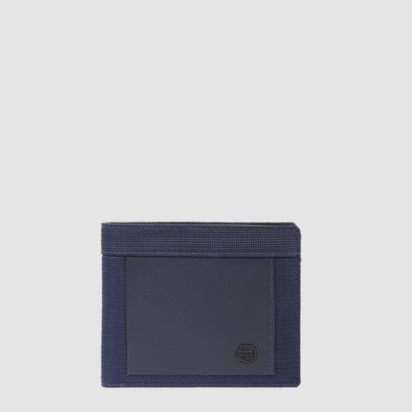Portafoglio Piquadro in pelle con design moderno e scomparti multipli