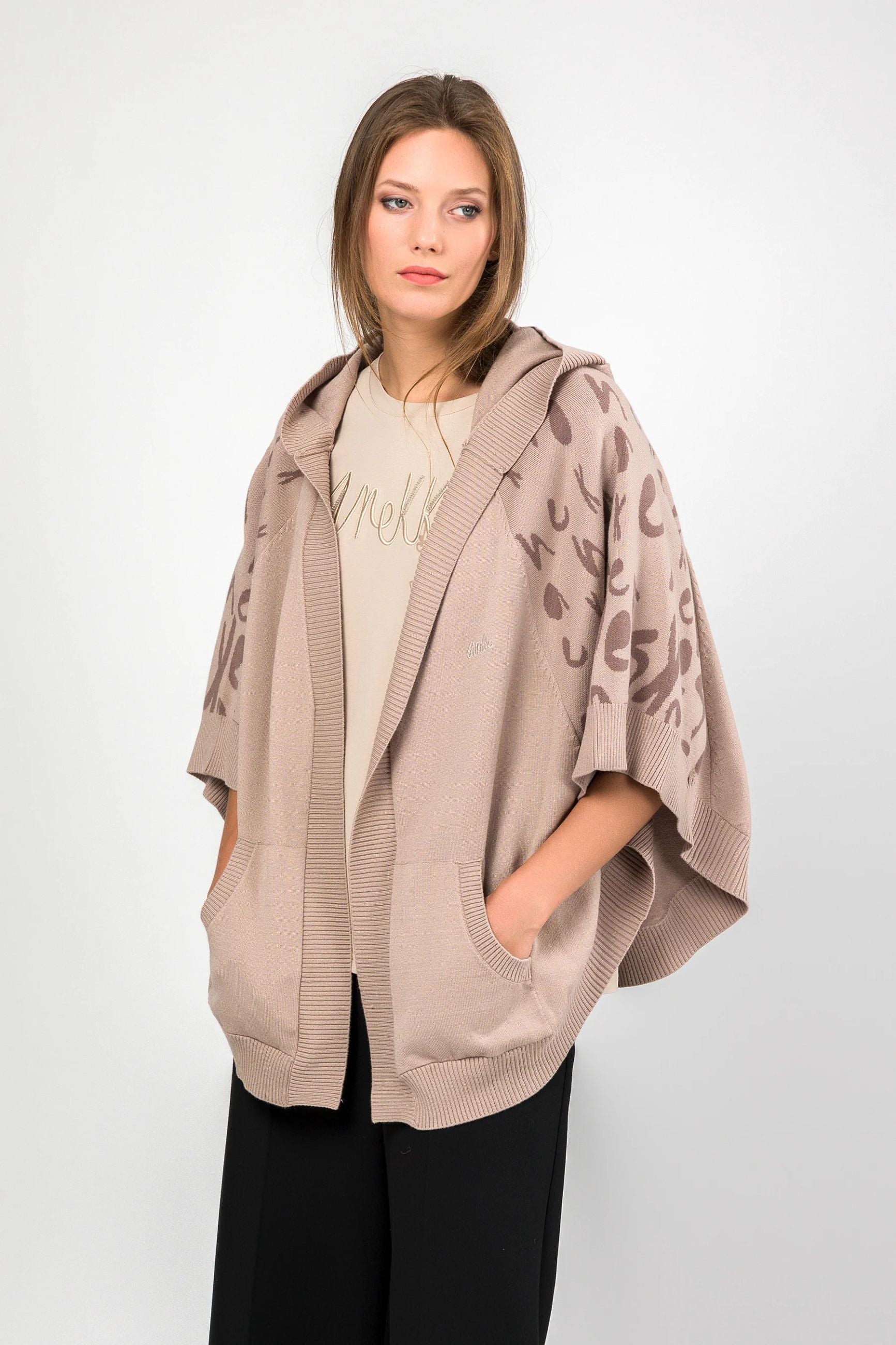 Cardigan Anekke donna con cappuccio e fantasia jacquard Beige Taglia Unica | Giò Fashion