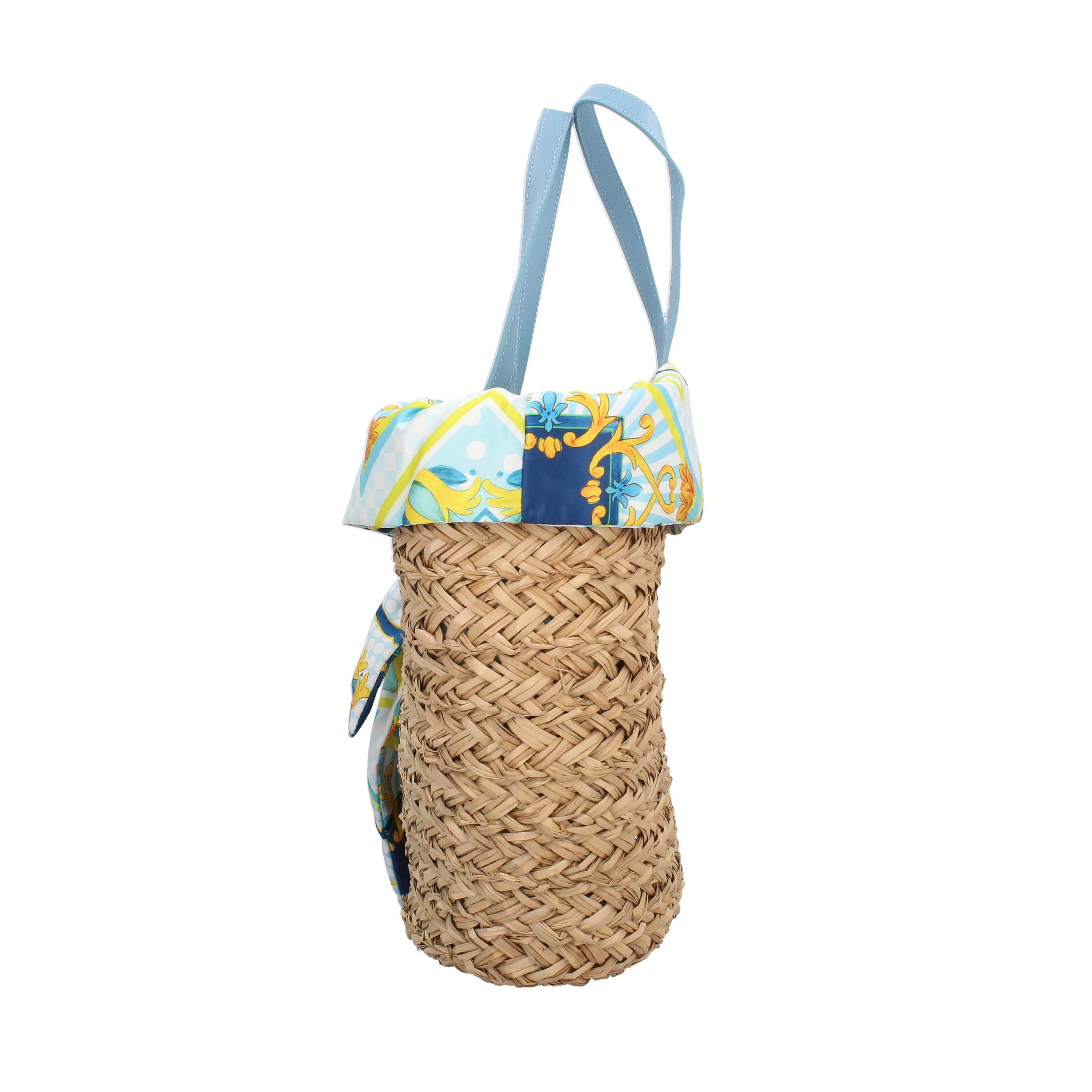 Borsa mare media