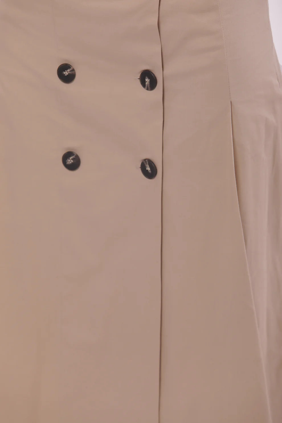 Gonna midi svasata con bottoni e cintura in vita