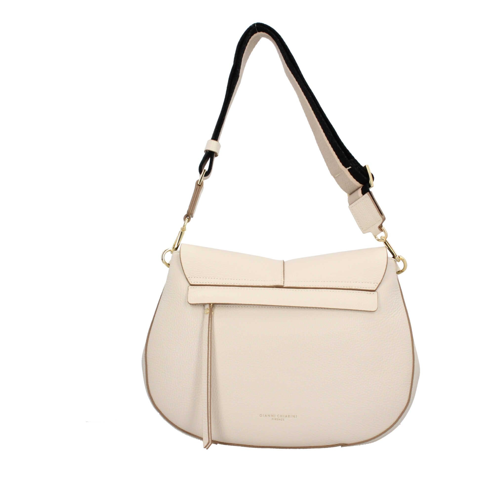 La Shoulder Bag di Gianni Chiarini chiusura con patta