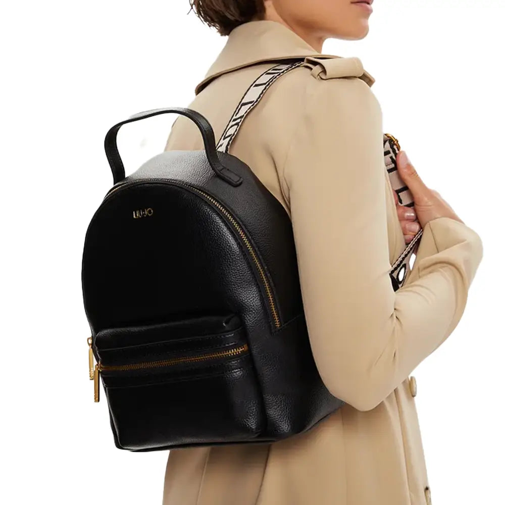 Liu Jo zaino capiente con chiusura zip e dettagli logati