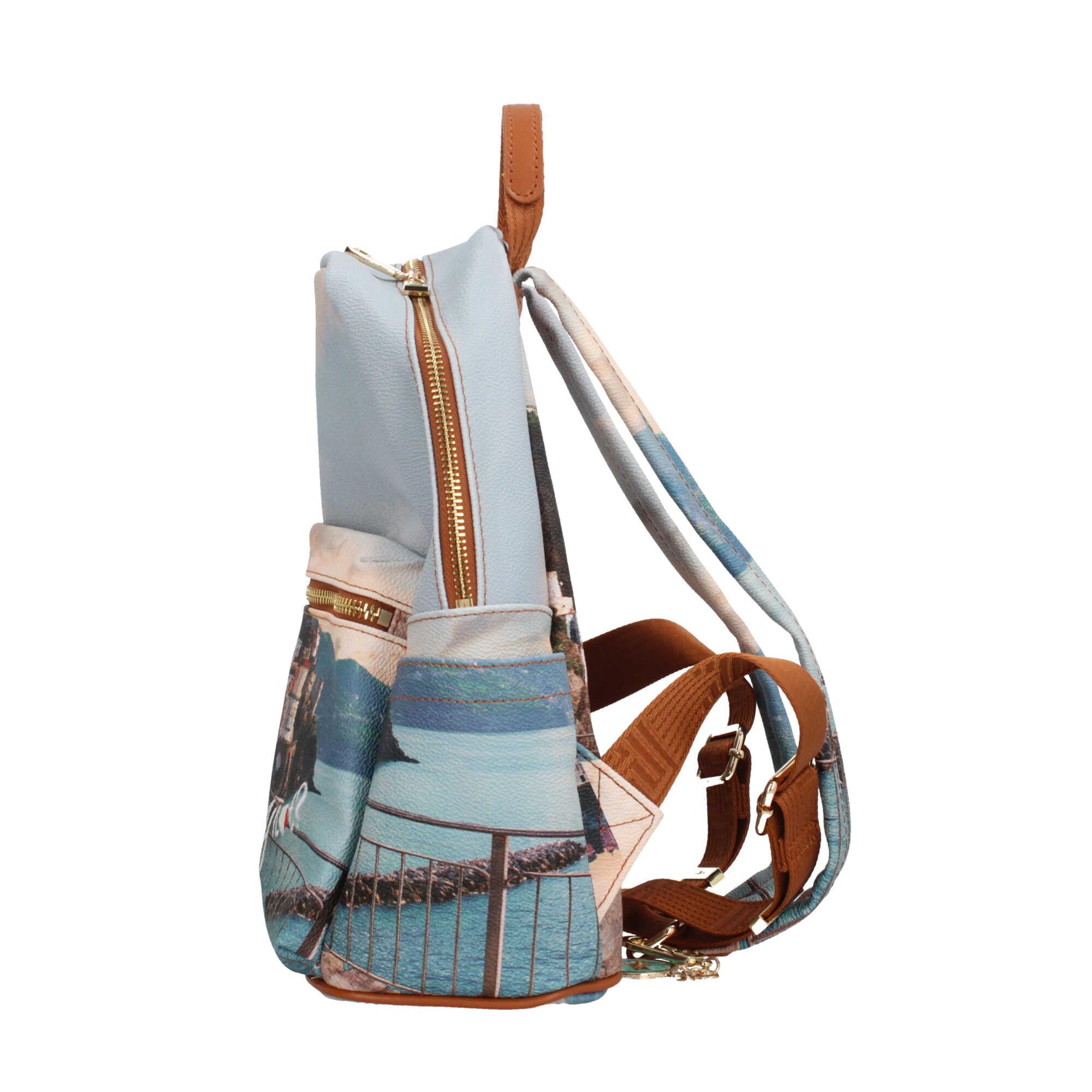 Zaino Y Not dal Design Versatile