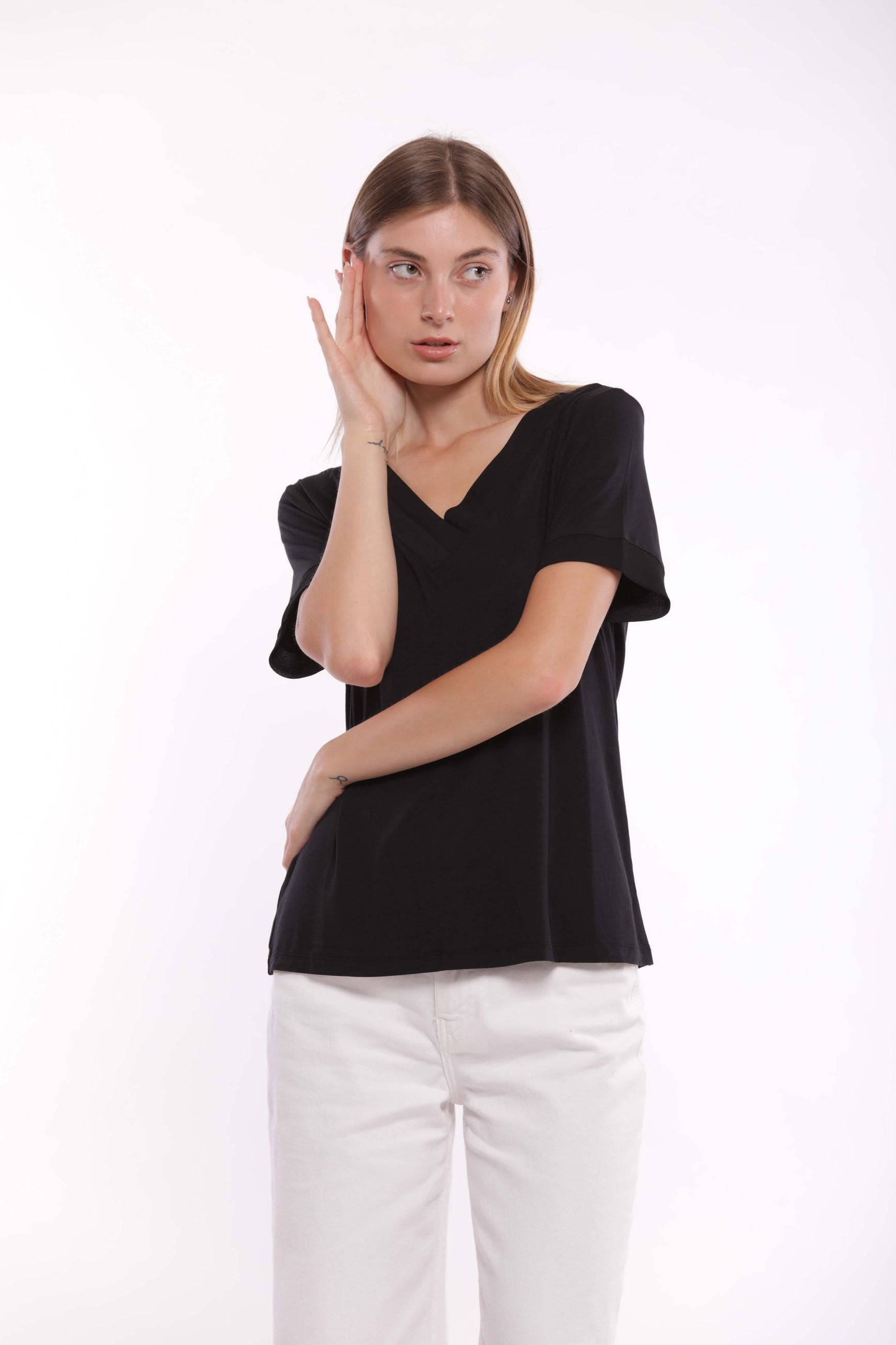 T-shirt Mimi Mua scollo a V con dettagli in georgette