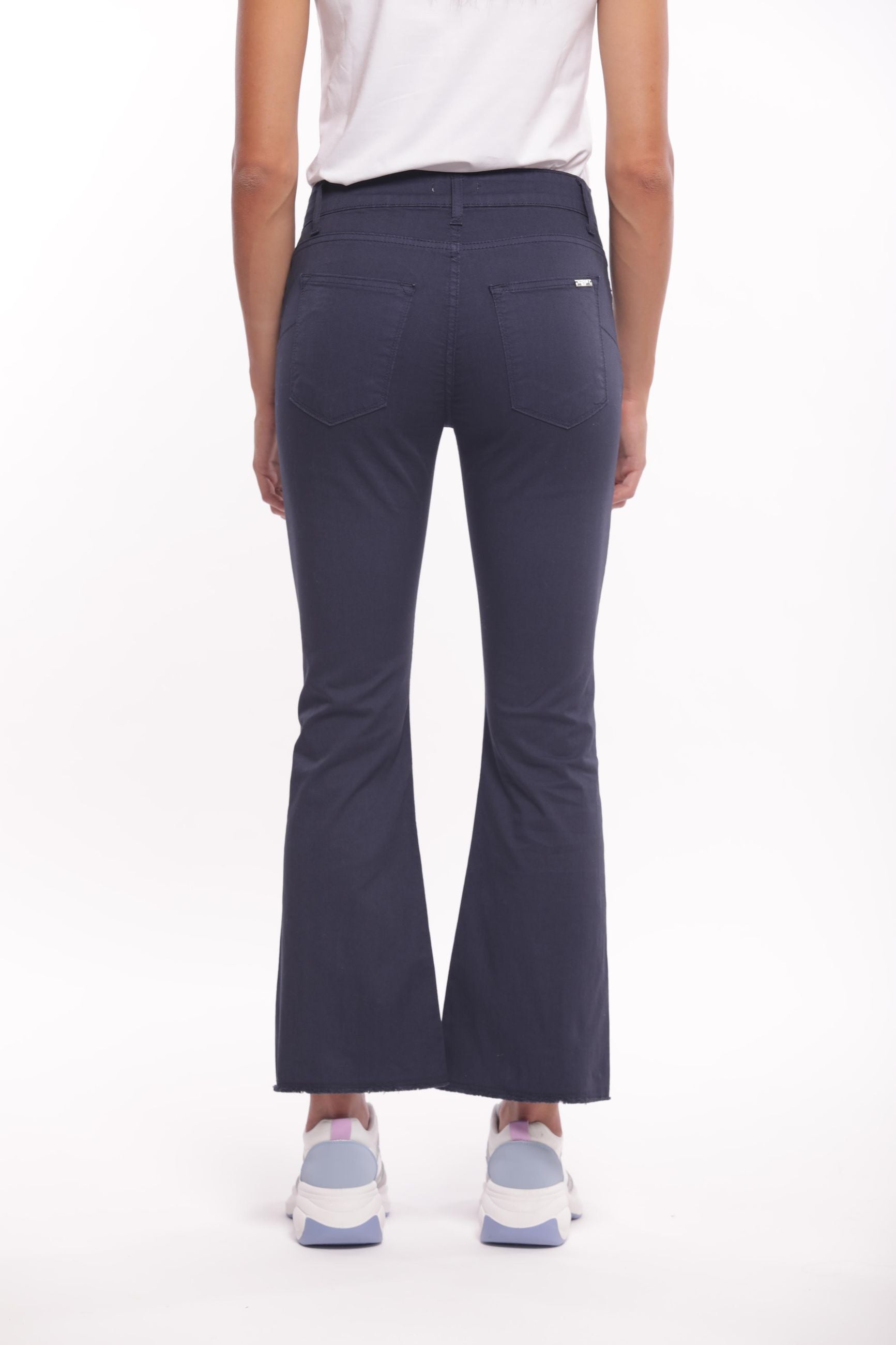 Mimi Mua pantalone cropped flare in gabardina