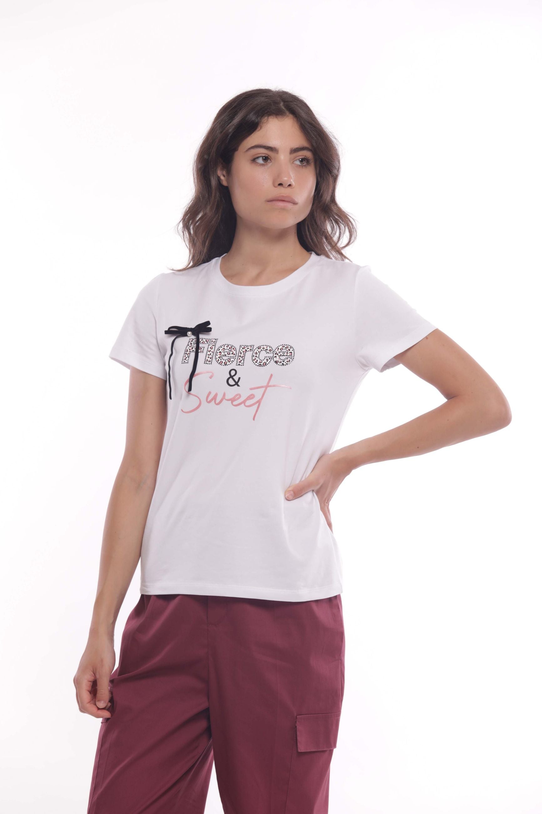 Minimua T-shirt Fierce & Sweet con Fiocco e Strass