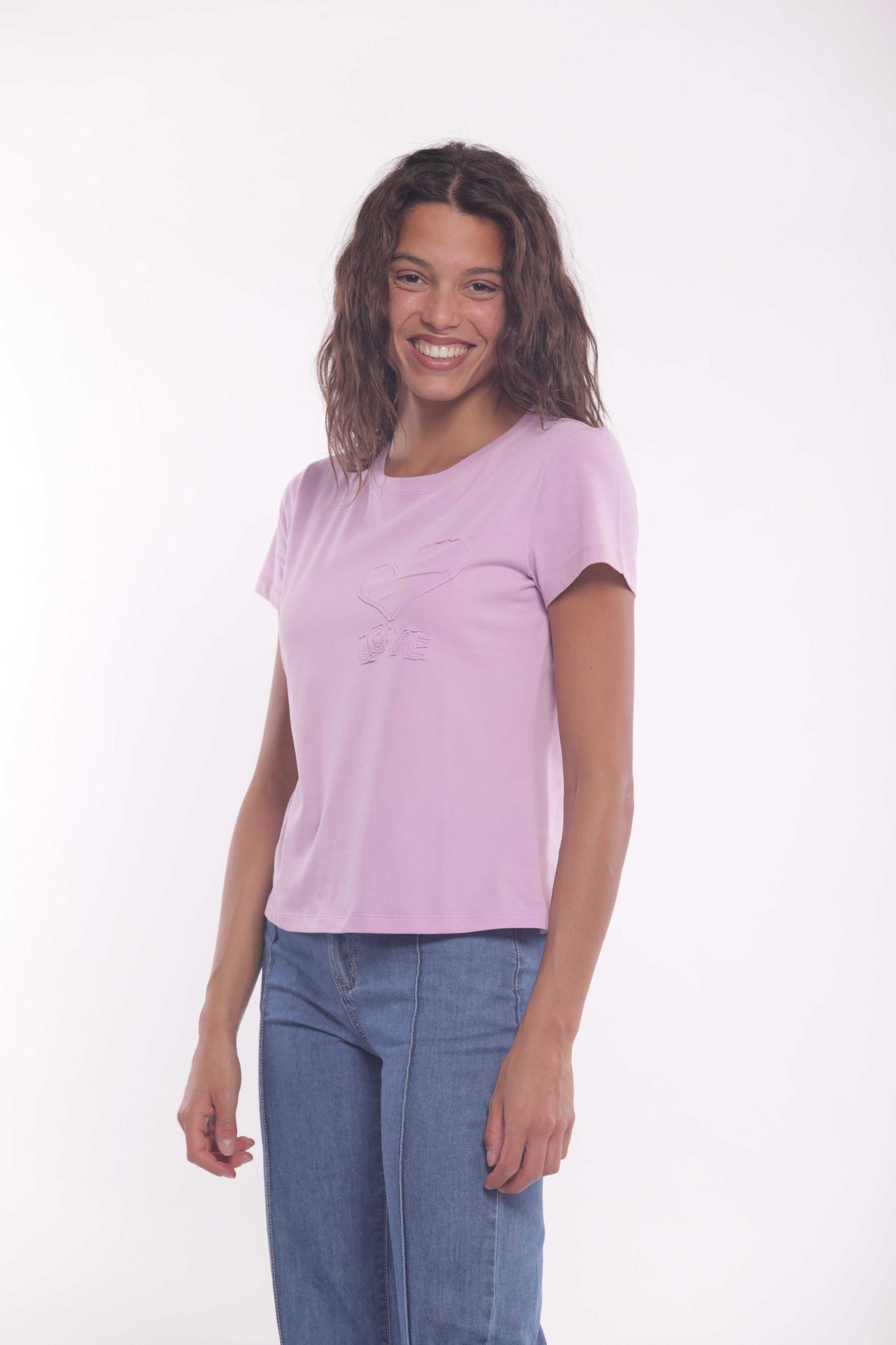 Minimua T-shirt Love con Ricamo in Rilievo