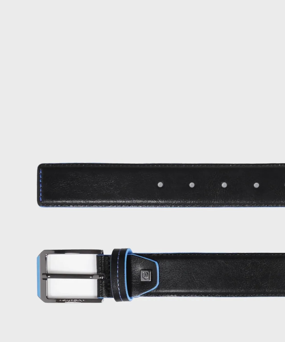 Cintura Piquadro in pelle con fibbia classica e cuciture a contrasto