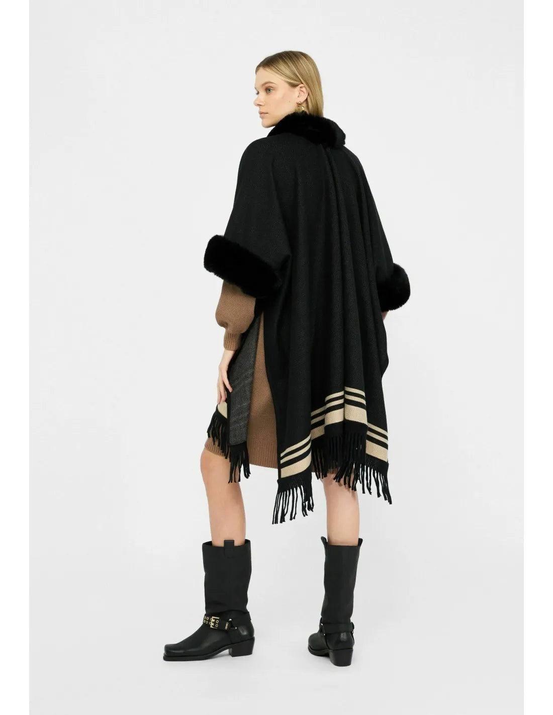 Poncho Liu Jo a righe con frange Nero TU | Giò Fashion