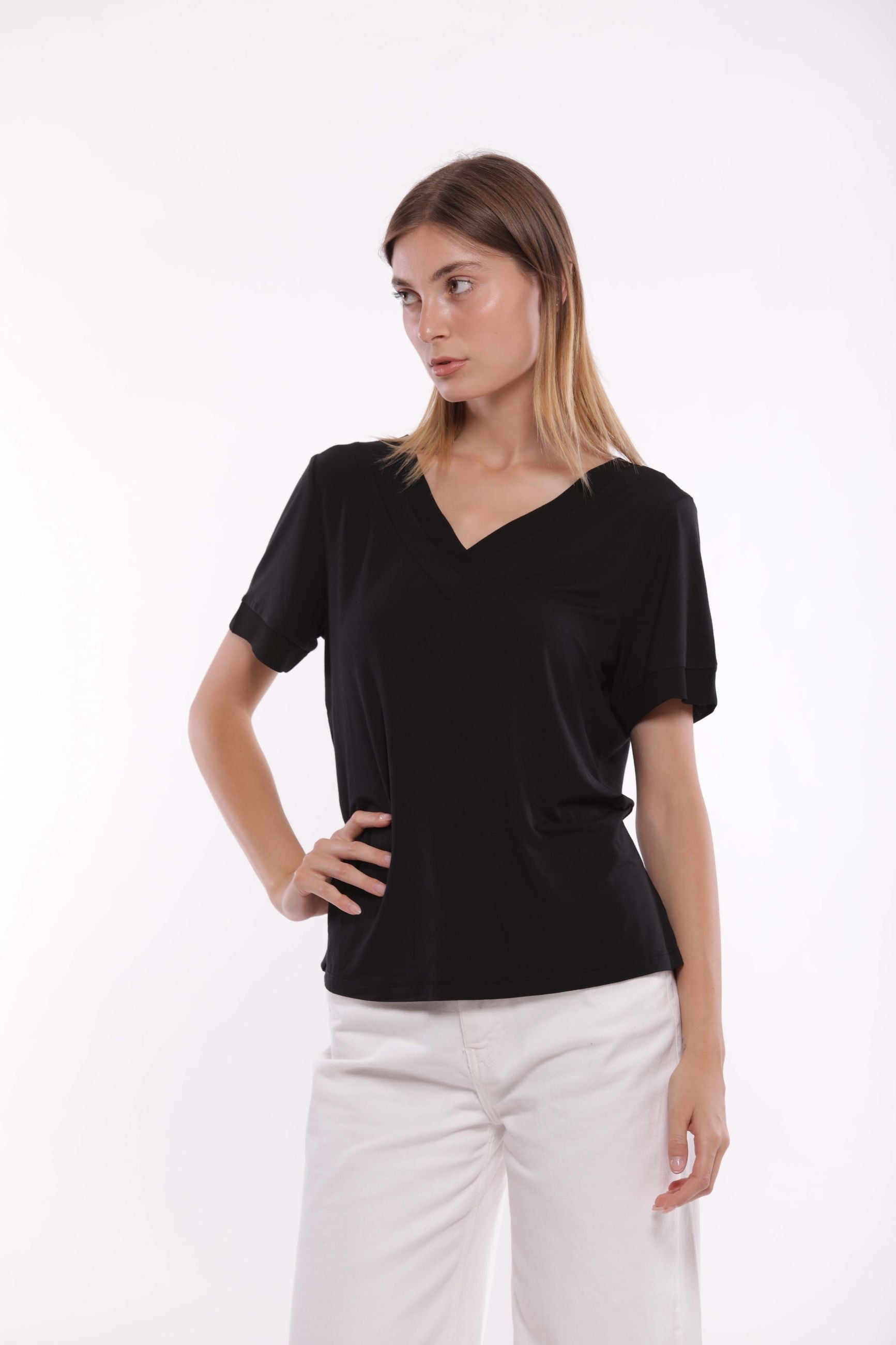 T-shirt Mimi Mua scollo a V con dettagli in georgette Nero S | Giò Fashion