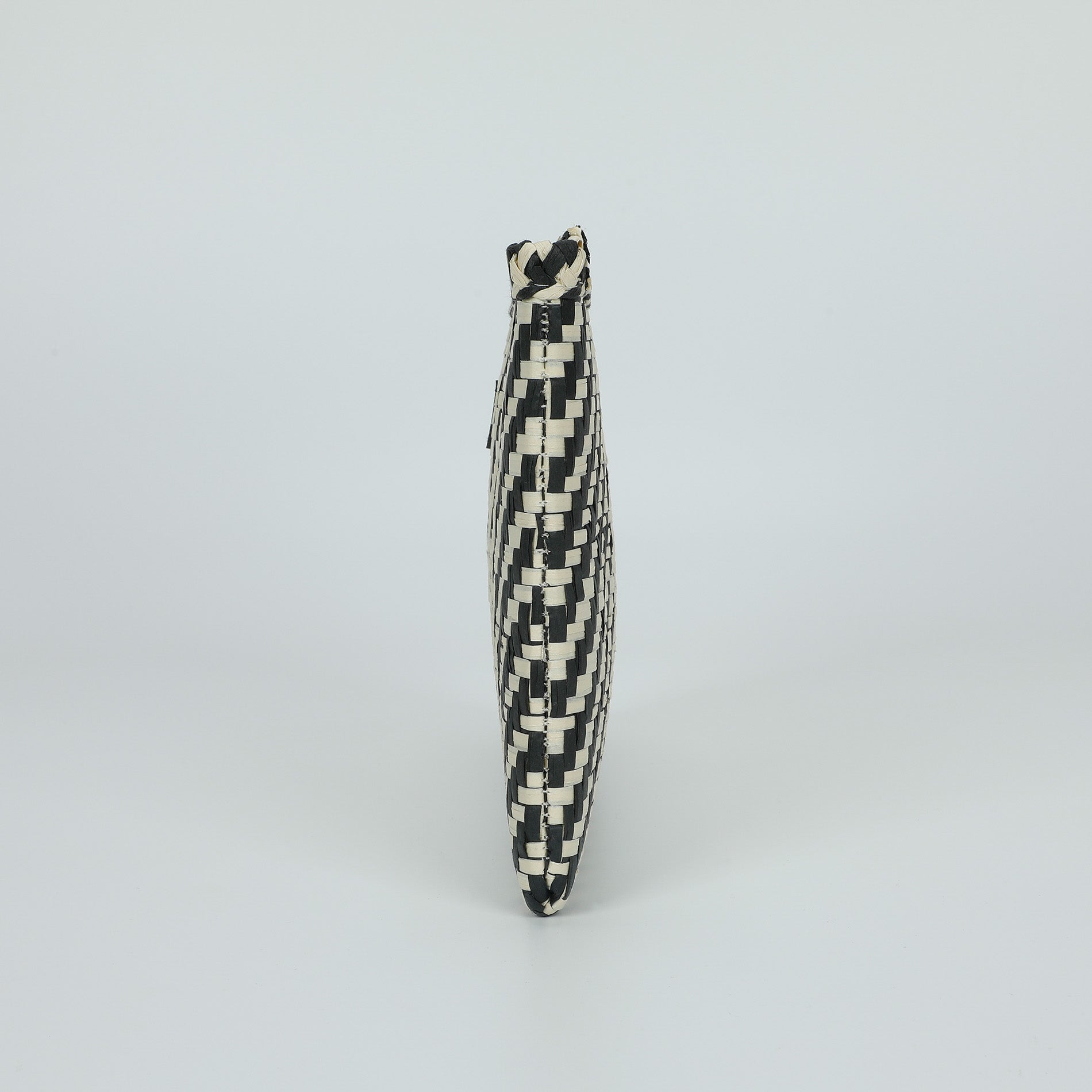 Mimi Mua pochette in paglia intrecciata