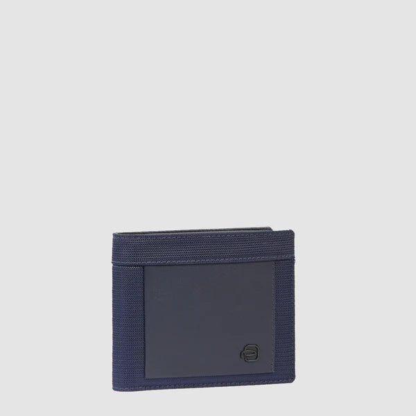 Portafoglio Piquadro in pelle con design moderno e scomparti multipli