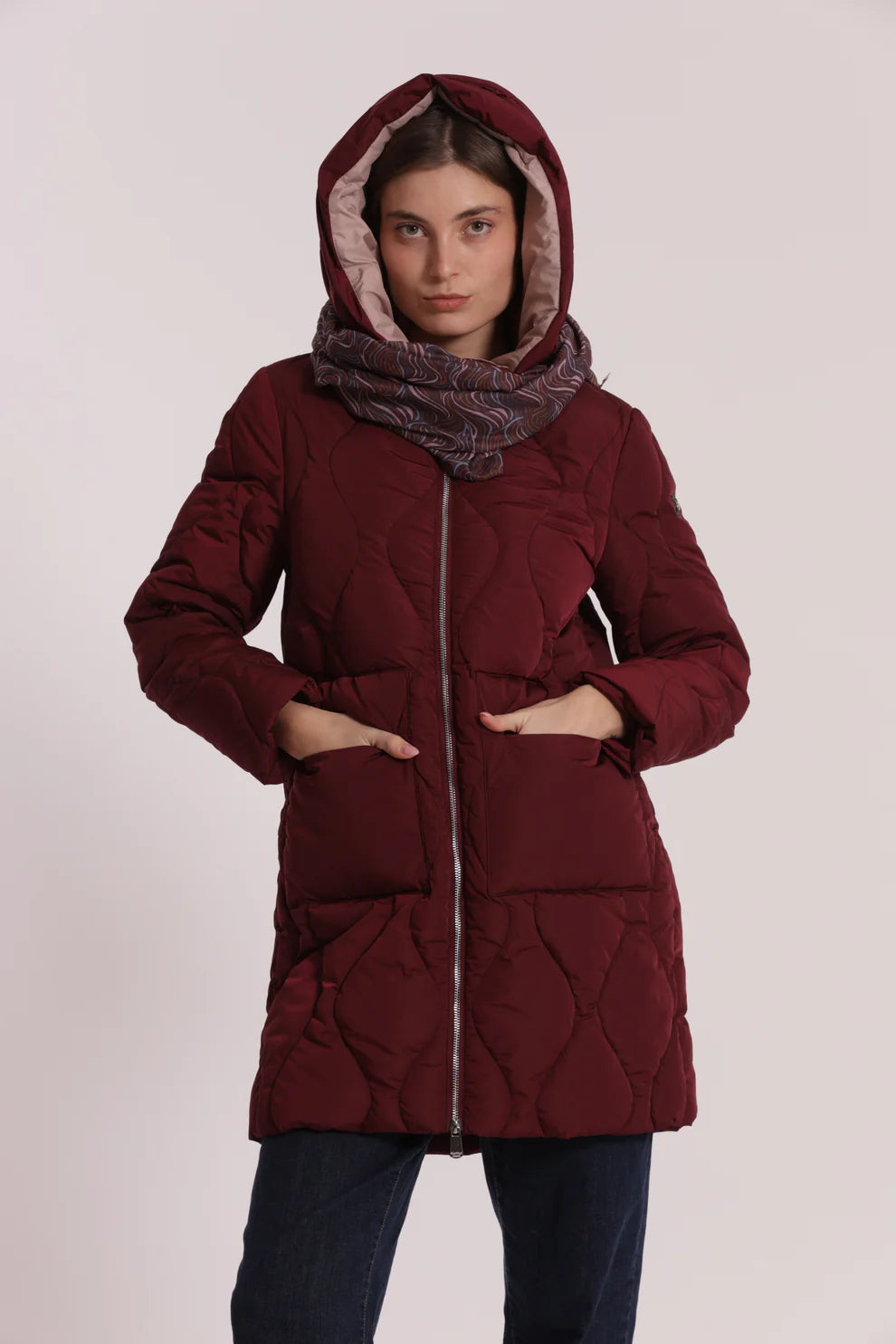 Sciarpa Mimi Mua con fantasia onde eleganti