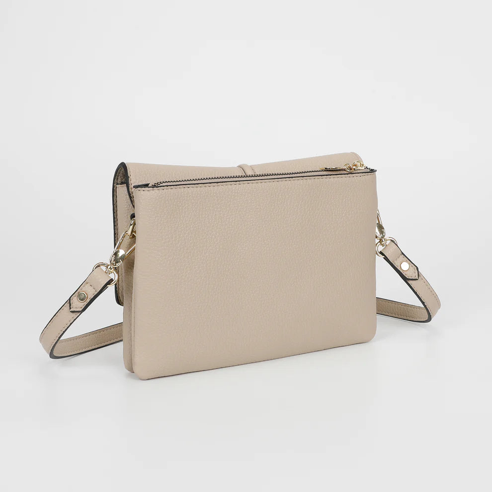 Mimi Mua borsa a tracolla compatta in ecopelle