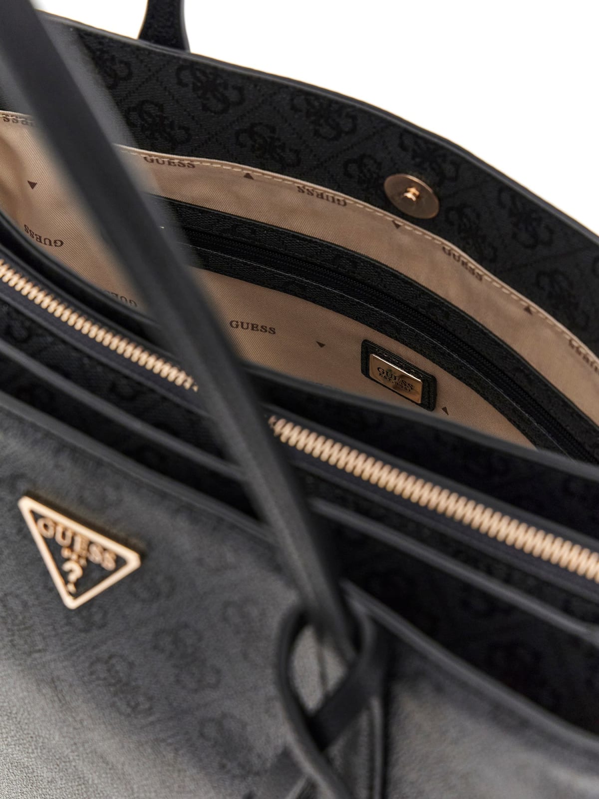 Borsa Guess Donna Shopper Capiente con Charm