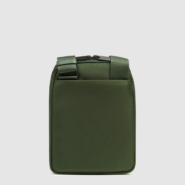 Borsello Piquadro in pelle e tessuto porta iPad Mini con tracolla cucita VERDE TU | Giò Fashion
