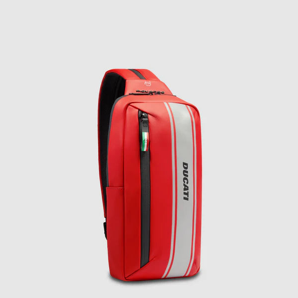 Zaino monospalla Piquadro Ducati con tasche organizzate Rosso TU | Giò Fashion