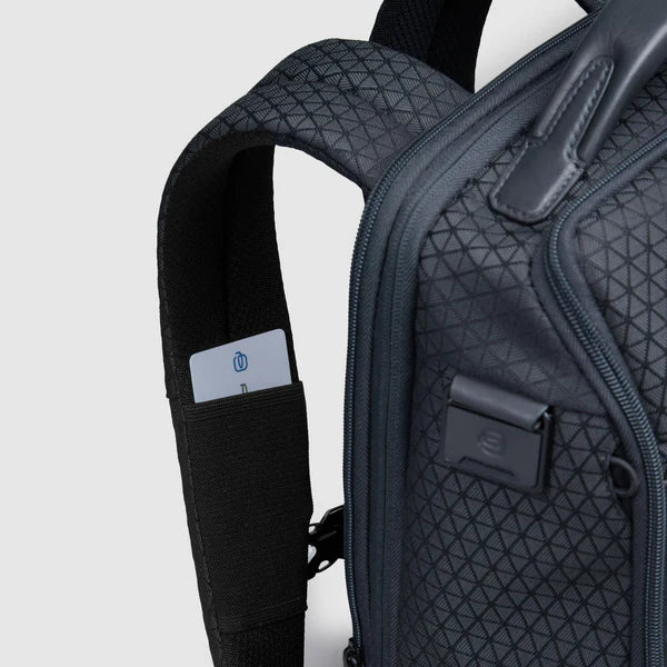Zaino Piquadro espandibile porta PC e tablet con organizer interno BLU SCURO TU | Giò Fashion