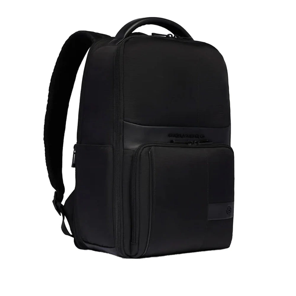 Zaino Piquadro porta PC e tablet in materiale tecnico con tasche organizzate