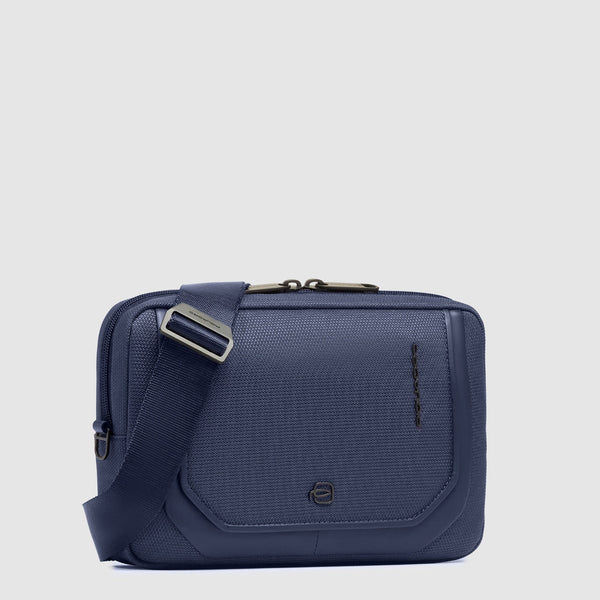 Pochette Piquadro in pelle e tessuto con tracolla sganciabile e tasca power bank BLU TU | Giò Fashion