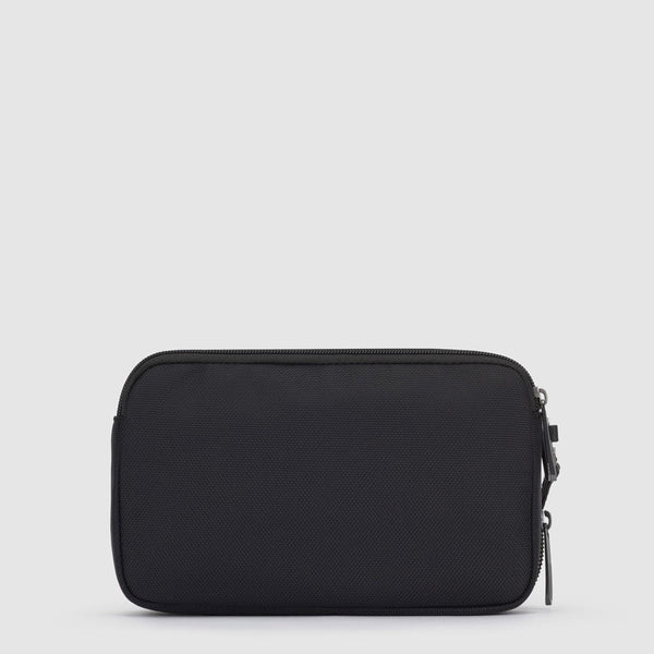 Pochette Piquadro in pelle e nylon riciclato con 3 comparti e 8 fessure carte NERO TU | Giò Fashion