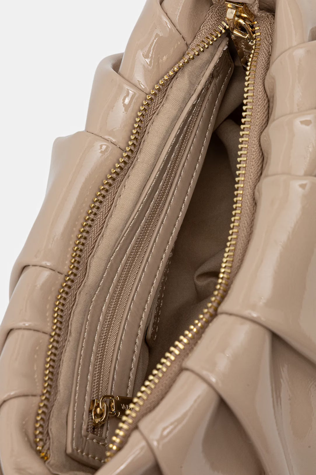 Valentino borsa a spalla in vernice con manico intrecciato